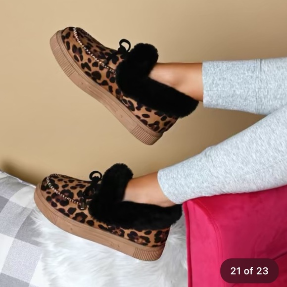 NWOT Loafers - Picture 3 of 11